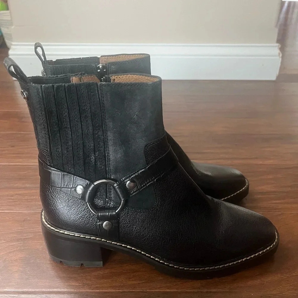 Donald Pliner Mai harness booties-NWOT Size 8.5 - Picture 3 of 10